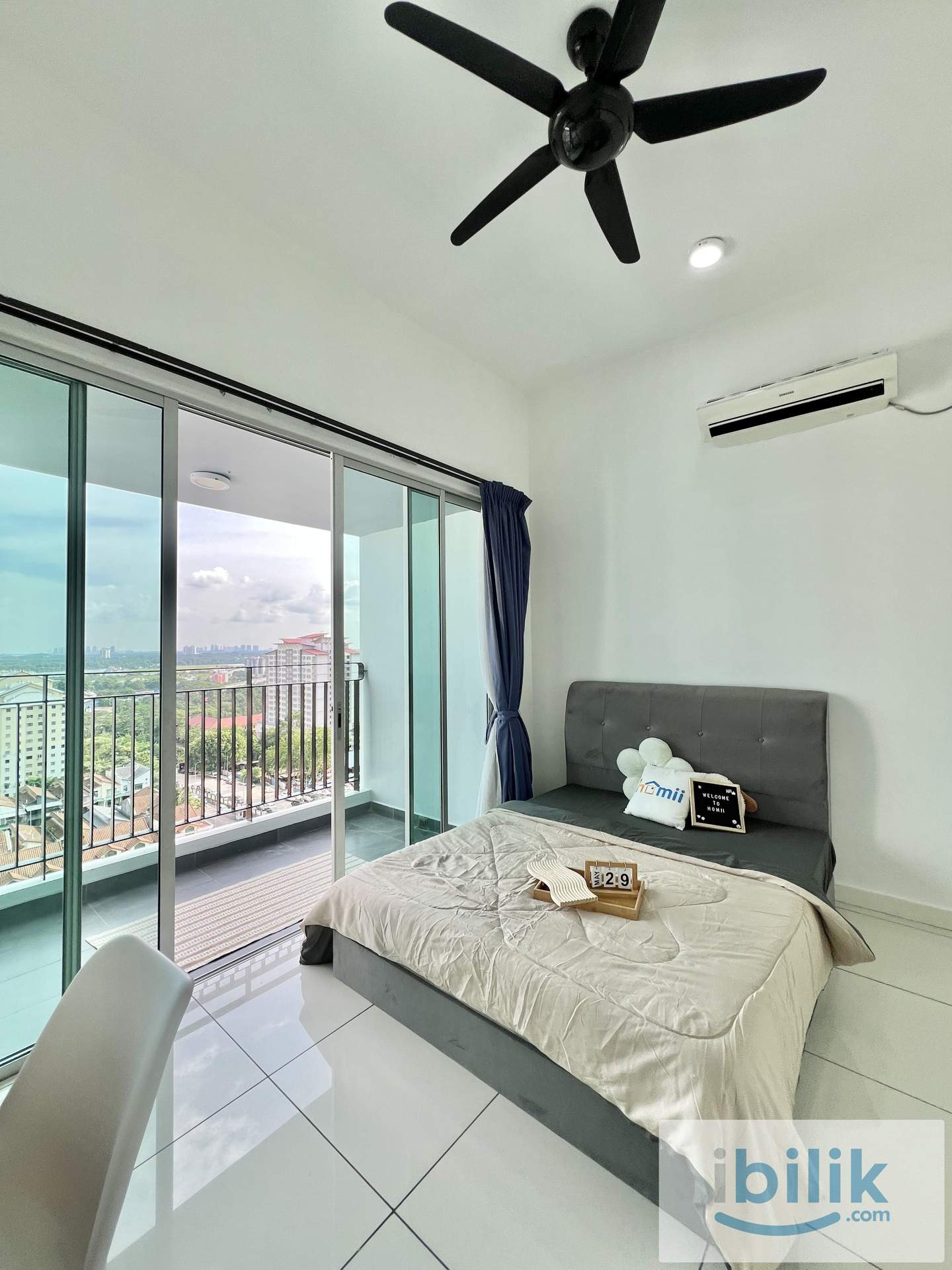 Balcony room for rent - Image 2