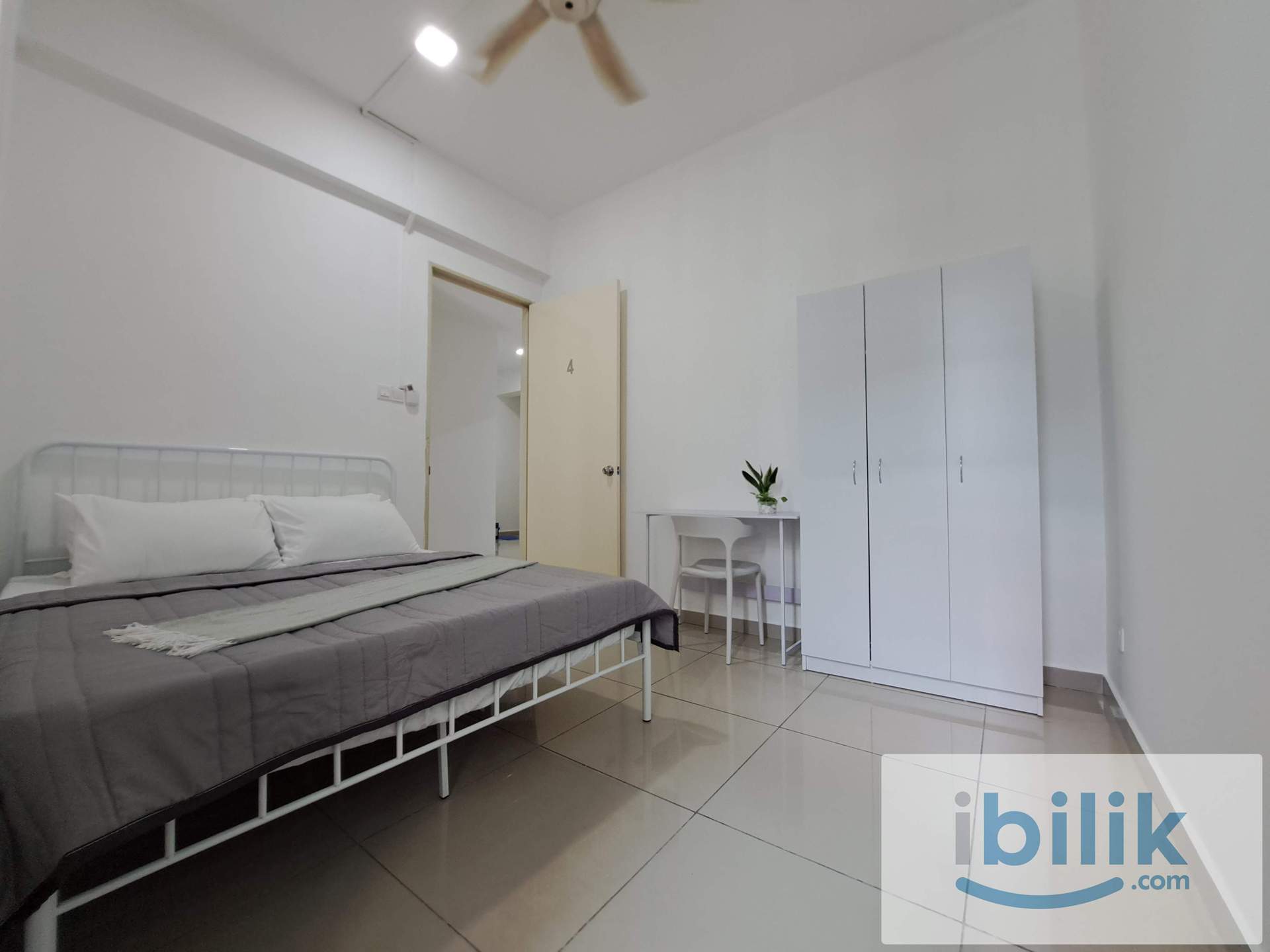 Fortune Perdana Middle Room - Image 1