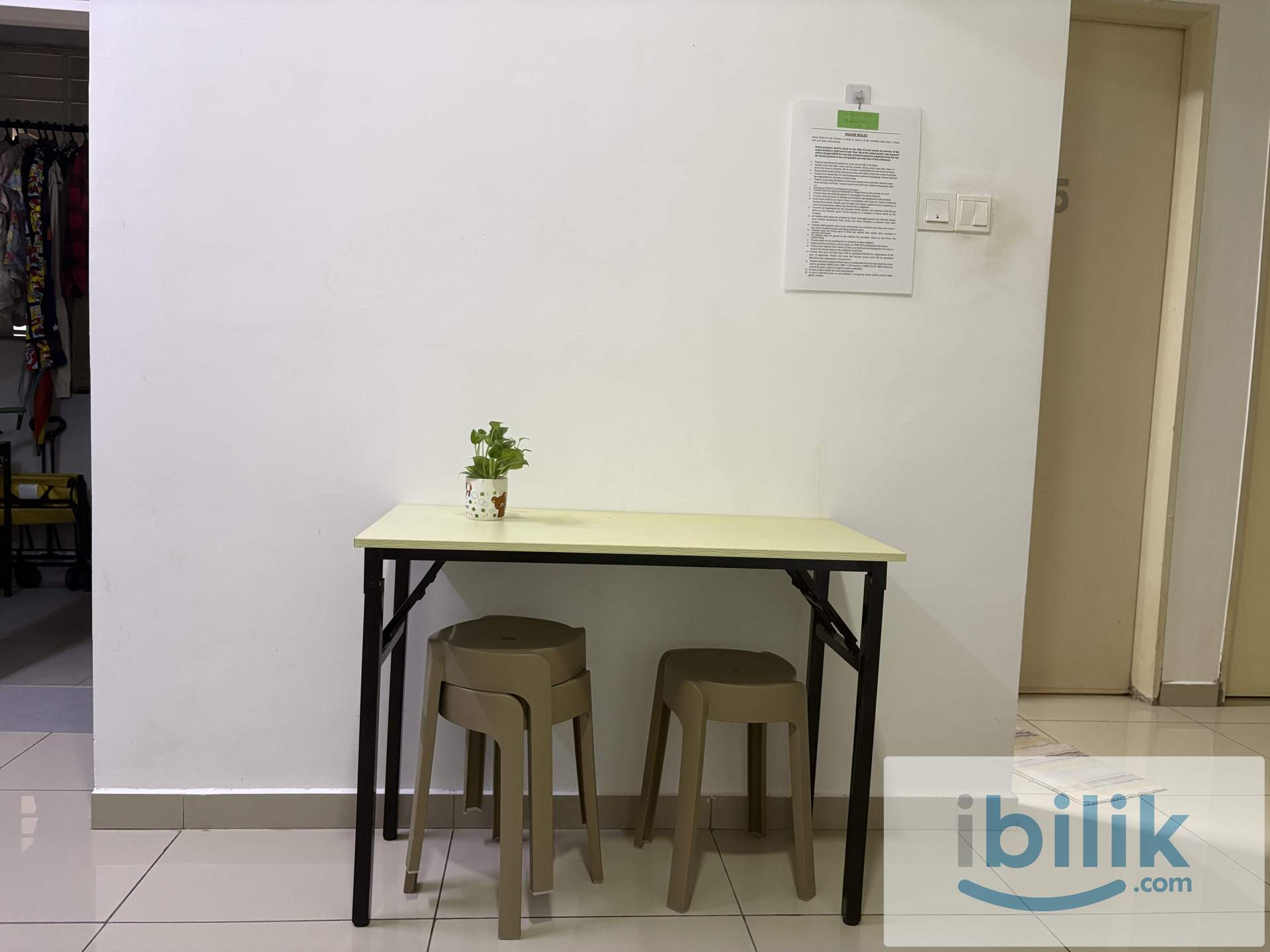 Fortune Perdana Middle Room - Image 7