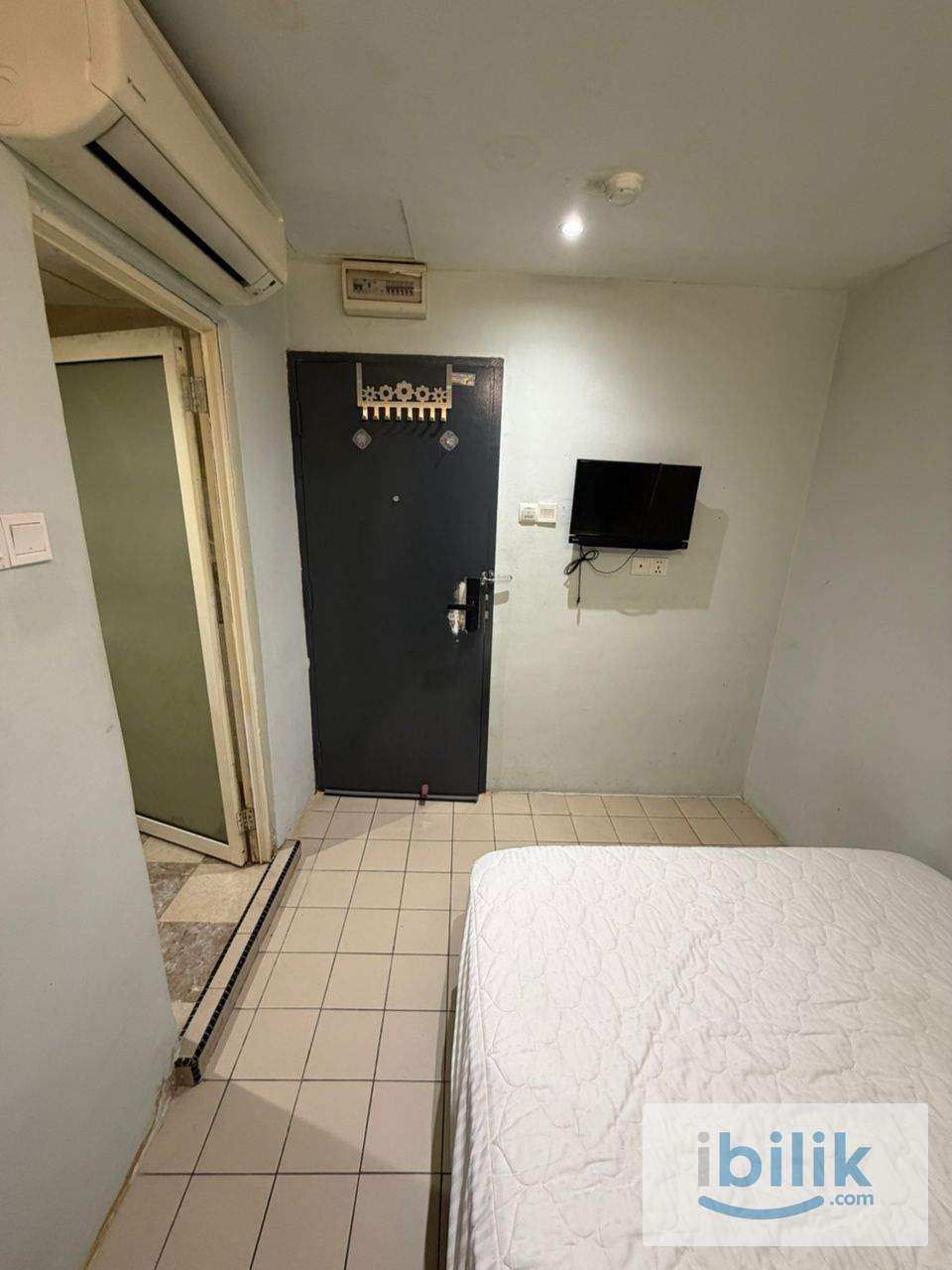 🚩CO-LIVING Q INN HOTEL MASTER ROOM WITH PRIVATE BATHROOM FOR RENT🎉NEARBY SUNWAY PYRAMID , BRT MENTARI , THE ONE ACADEMY✨ - Image 3