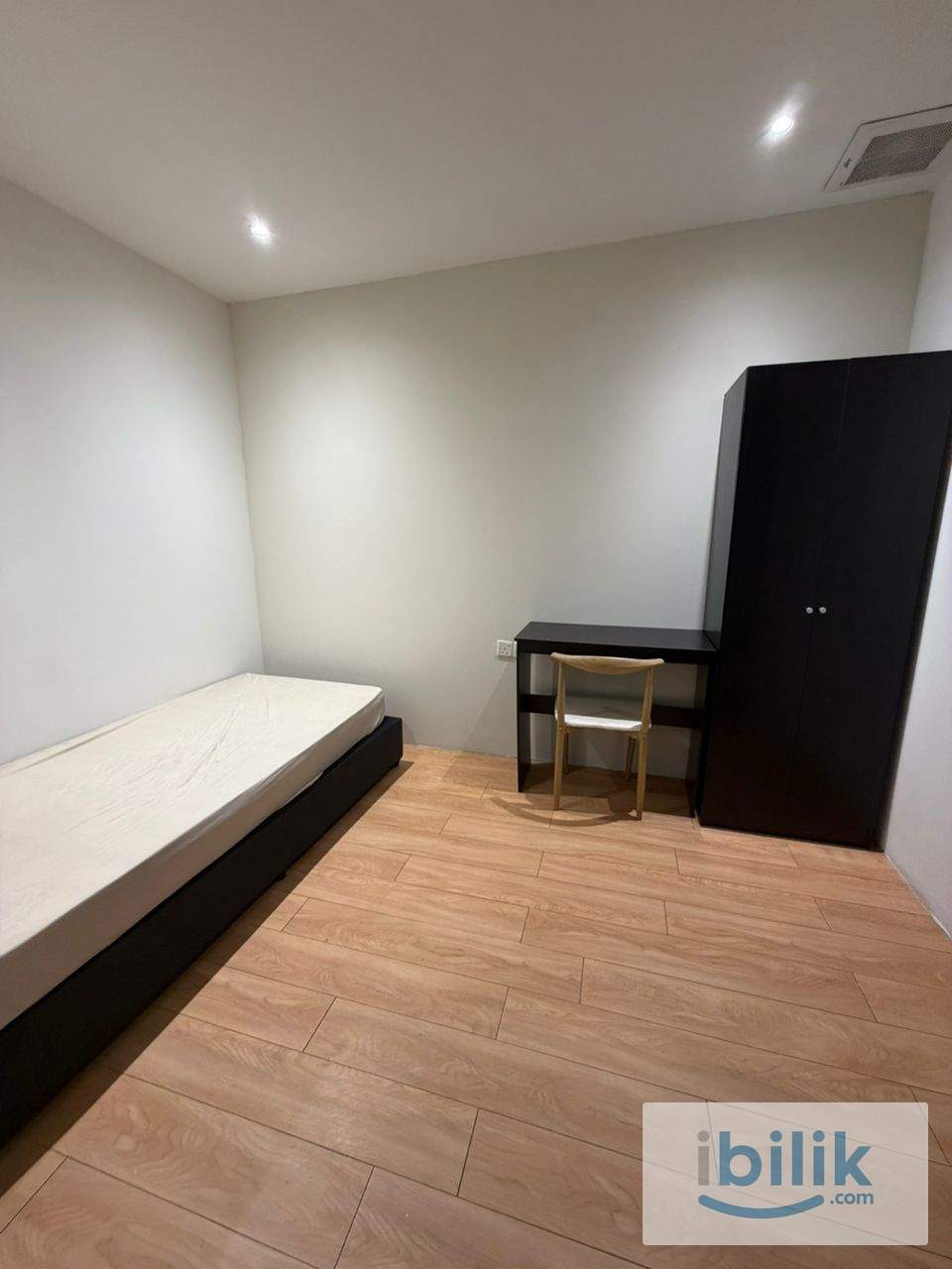 🤩LOW DEPOSIT🤩SWING & PILLOW Q INN HOTEL MIDDLE ROOM FOR RENT AT SUNWAY PJS 8🚩NEARBY SUNWAY PYRAMID, BRT MENTARI STATION🚂 - Image 3