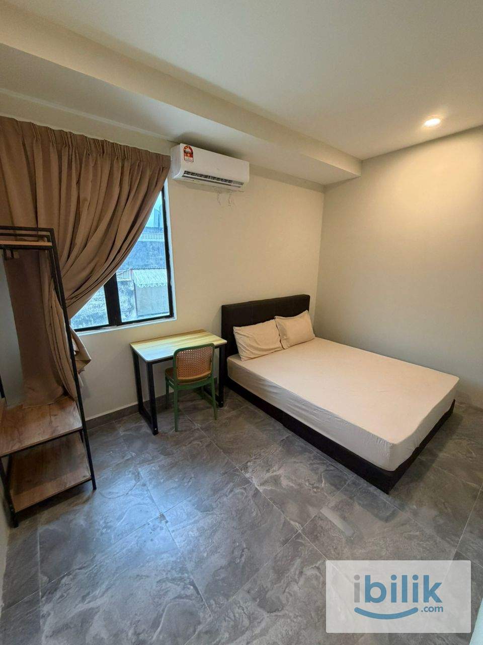 🚩 HOTEL SENIMAN@JLN IPOH MASTER ROOM FOR RENT🏡4Min Walking Distance to Sentul Barat MRT🚊🚊🚊 - Image 1