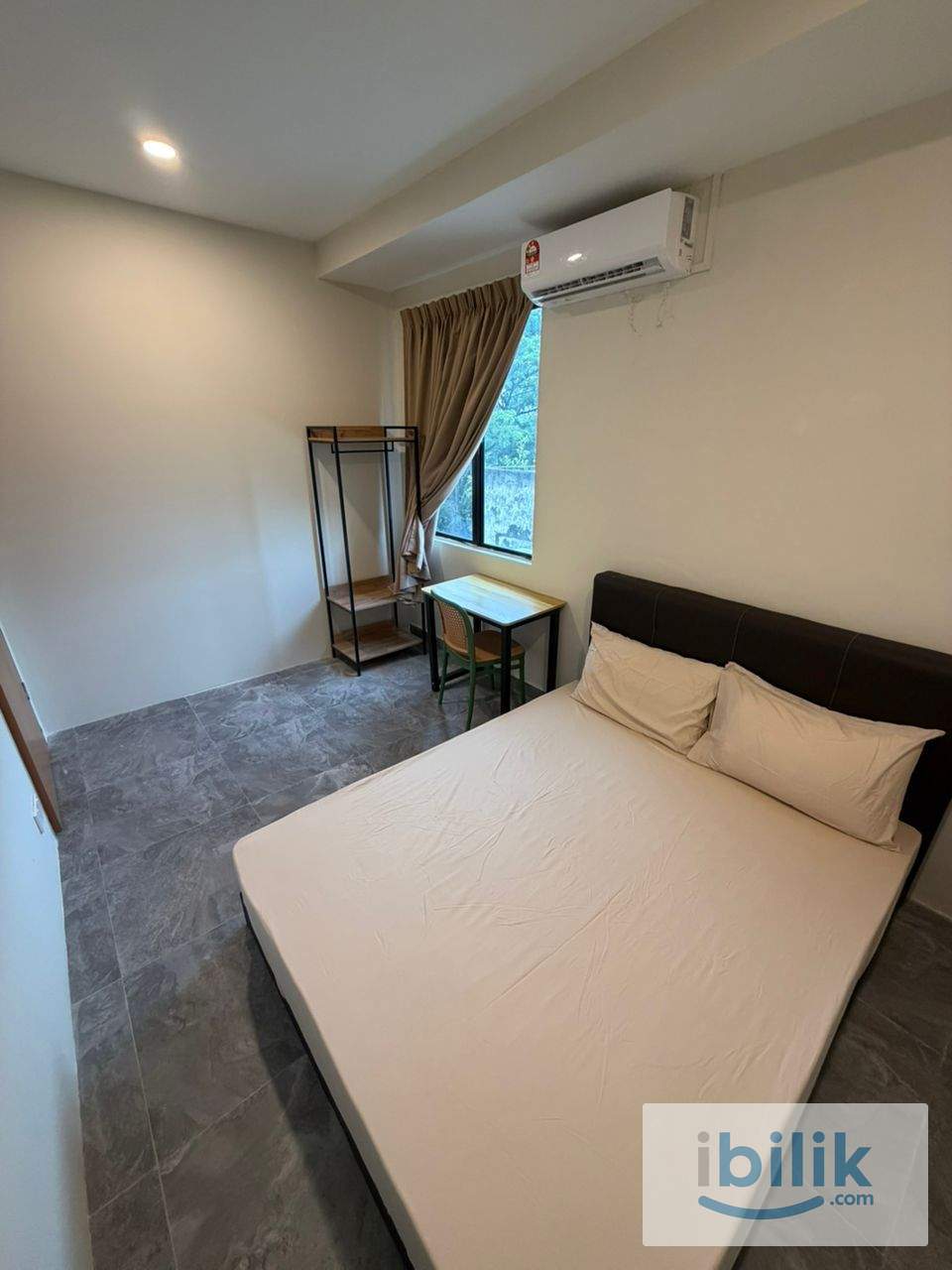 🚩 HOTEL SENIMAN@JLN IPOH MASTER ROOM FOR RENT🏡4Min Walking Distance to Sentul Barat MRT🚊🚊🚊 - Image 2