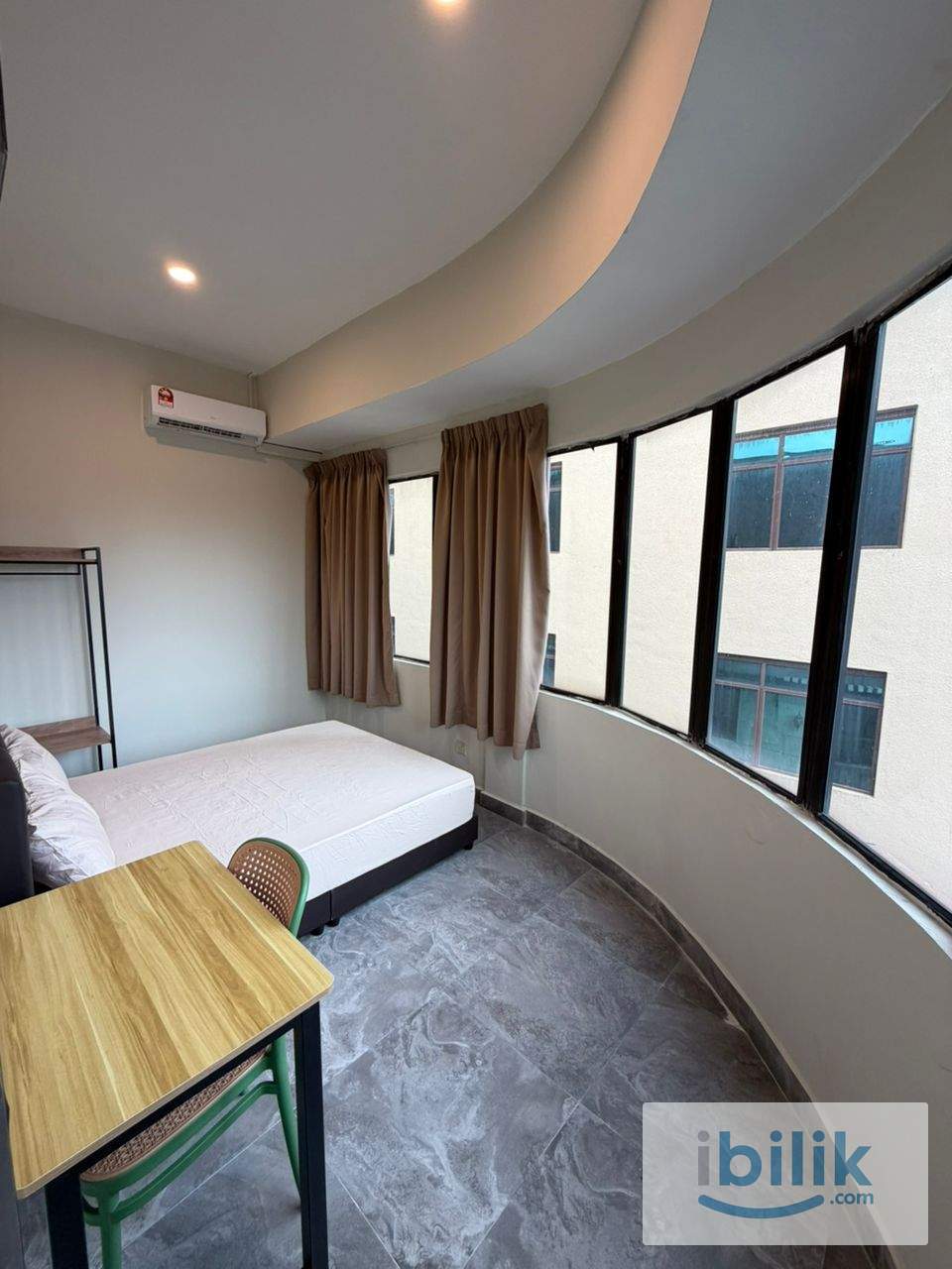 🚩 HOTEL SENIMAN@JLN IPOH MASTER ROOM FOR RENT🏡4Min Walking Distance to Sentul Barat MRT🚊🚊🚊 - Image 4