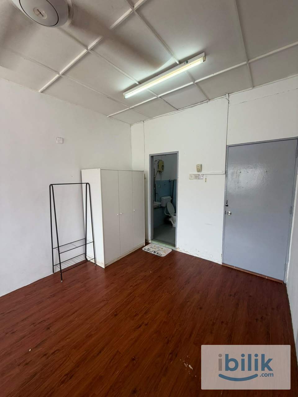 🙋‍♀️FEMALE ONLY🙋‍♀️SS2 PETALING JAYA NICE MASTER ROOM WITH PRIVATE BATHROOM FOR RENT🏠 - Image 3