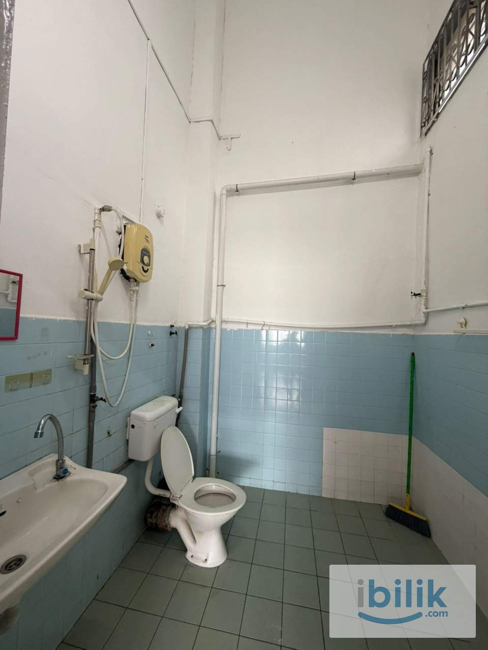 🙋‍♀️FEMALE ONLY🙋‍♀️SS2 PETALING JAYA NICE MASTER ROOM WITH PRIVATE BATHROOM FOR RENT🏠 - Image 7