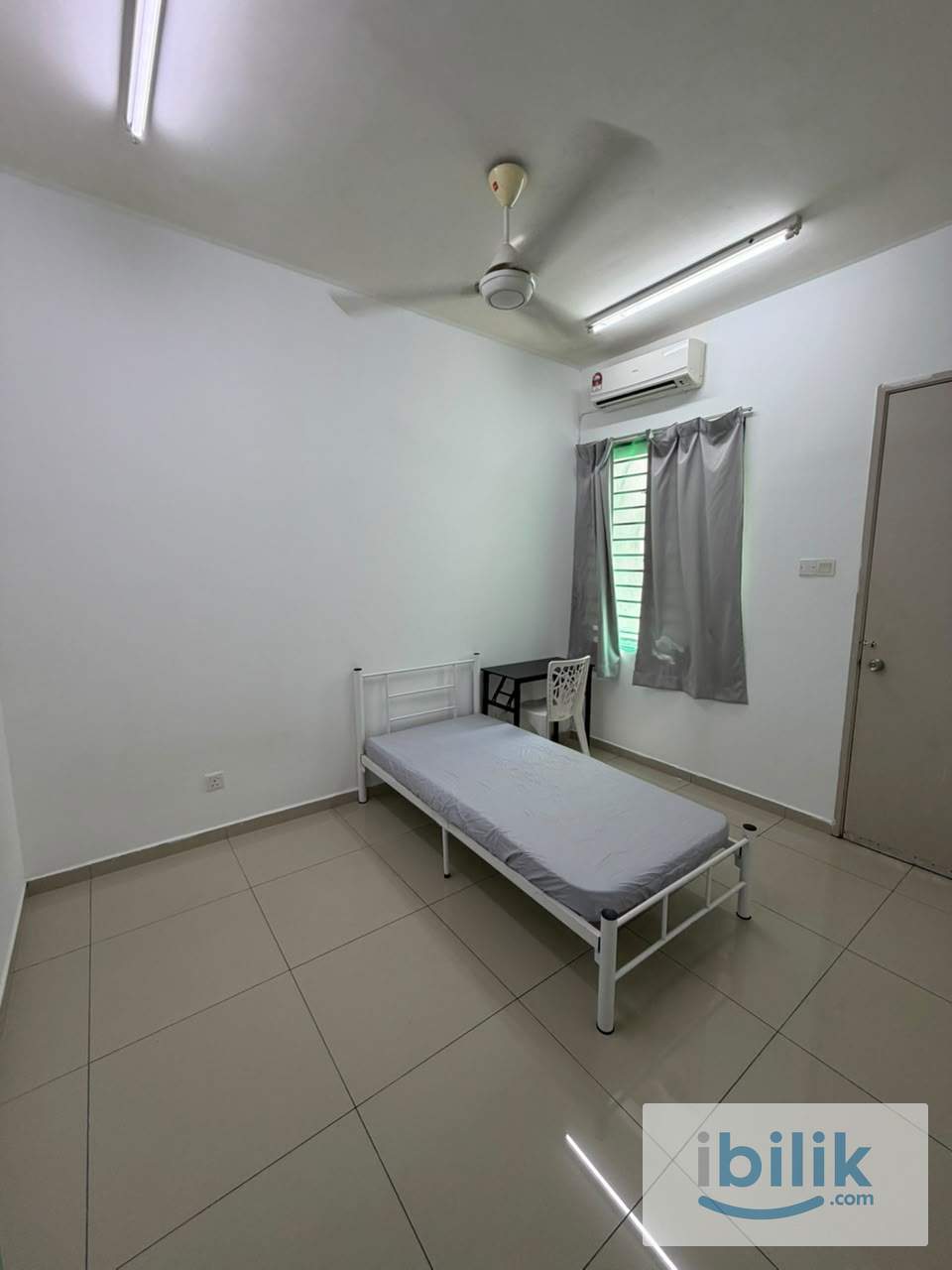 ‼️LOW DEPOSIT‼️BANDAR BOTANIC KLANG COZY MIDDLE ROOM FOR RENT🏠NEARBY GM KLANG , PORT KLANG , AEON MALL BUKIT TINGGI🤩🤩 - Image 1
