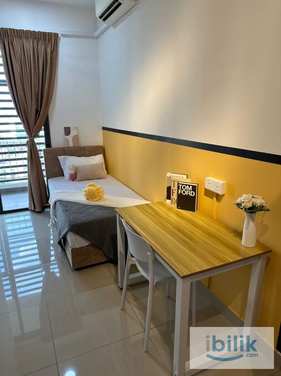 Balcony room perfect for one person in Selayang - Image 1