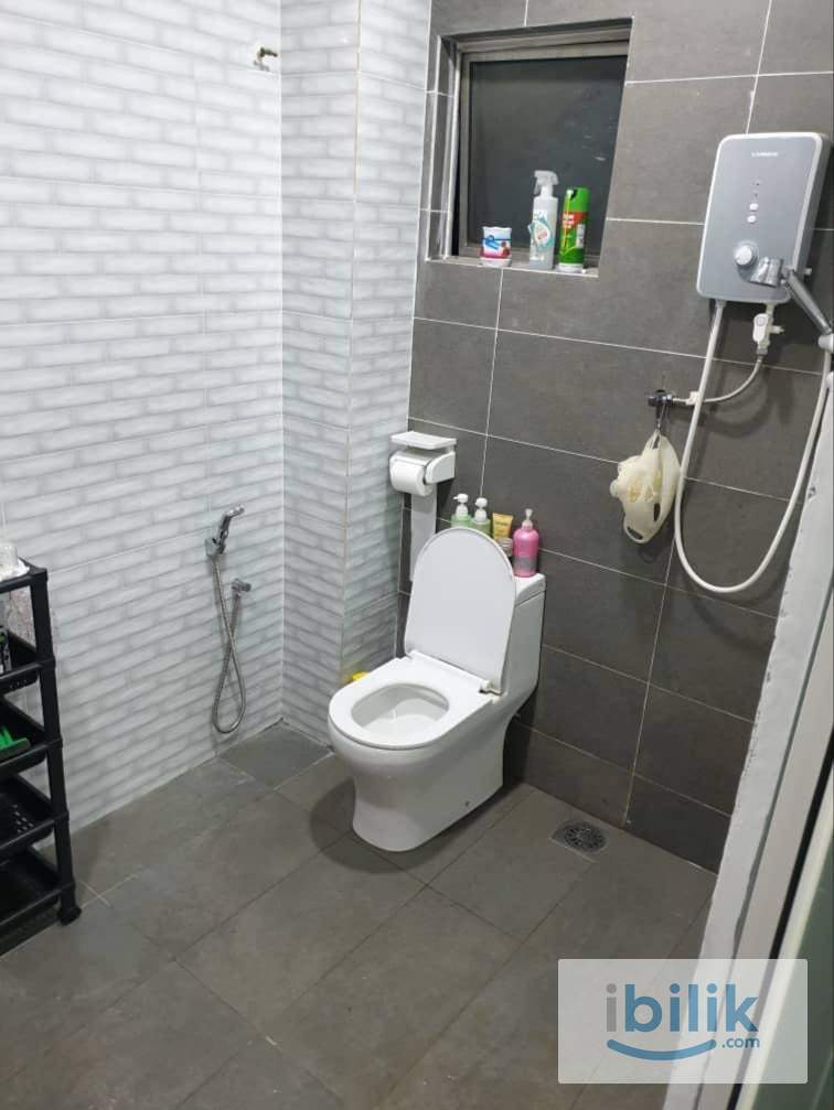 💥Affordable Master Room at USJ 13, Subang💥Walk to LRT💥Gated and Guarded💥 - Image 4