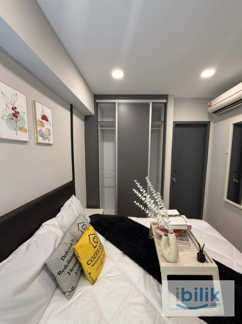 D'Latour middle room for rent - Image 2
