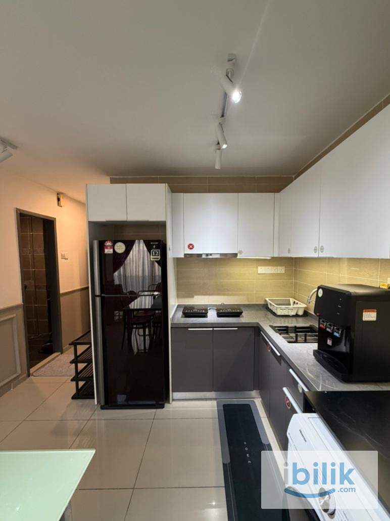 D'Latour single room for rent - Image 7
