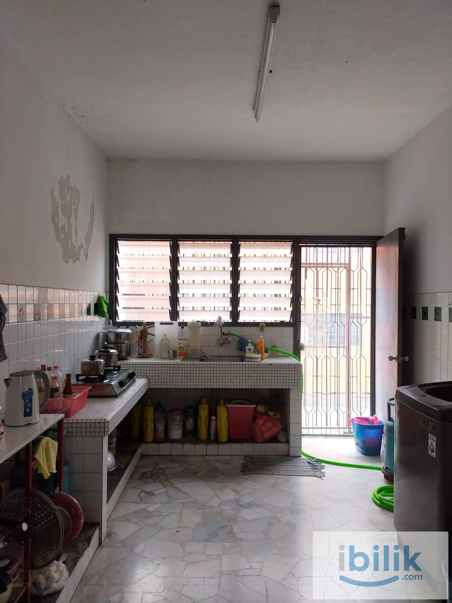 ROOM TO LET SEKSYEN 17 PETALING JAYA - Image 2