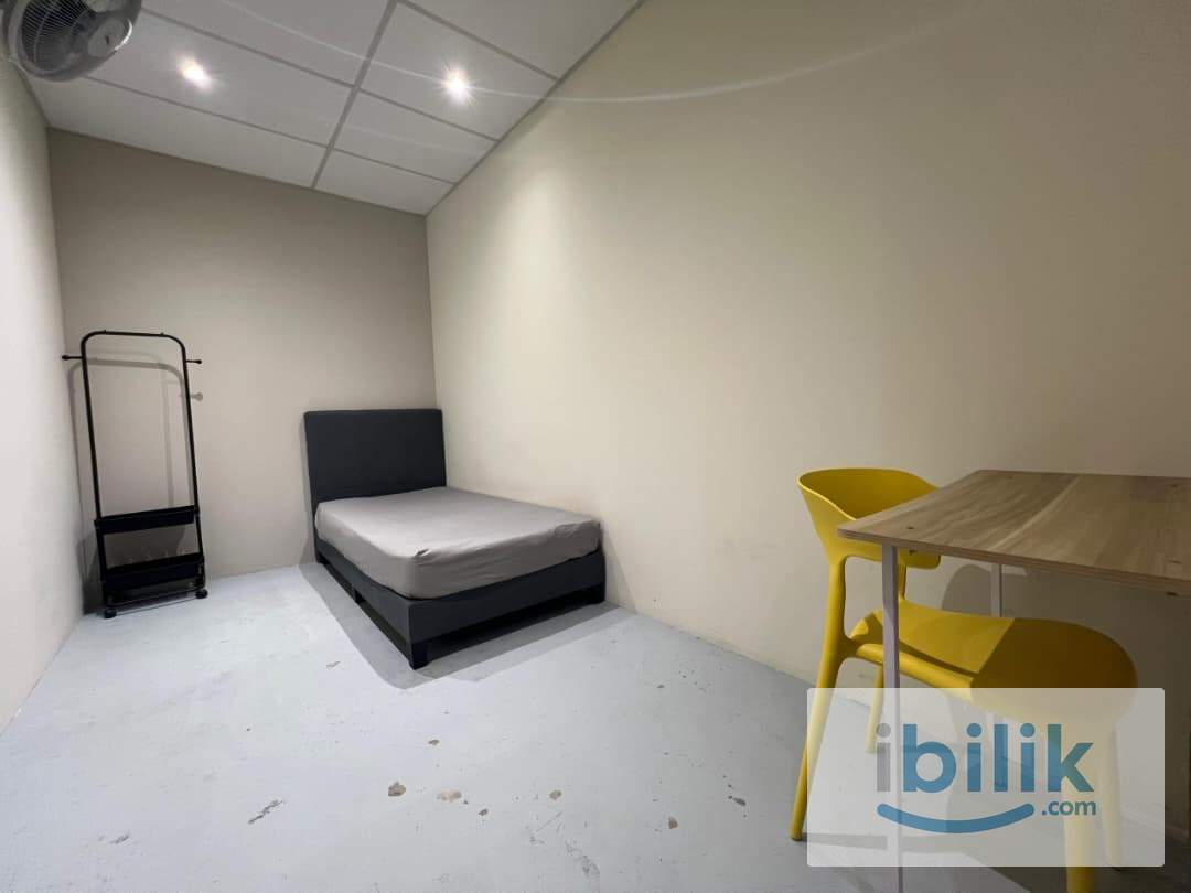 💰💰0 DEPOSIT SINGLE ROOM 📦📦IMMEDIATE MOVE IN🚈NEARBY MRT KAJANG-KWASA DAMANSARA LINE - Image 1