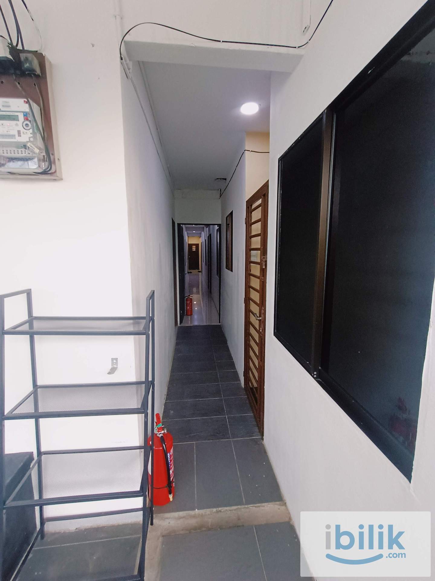 Landed House Room For Rent @ Holiday Plaza  - Image 7