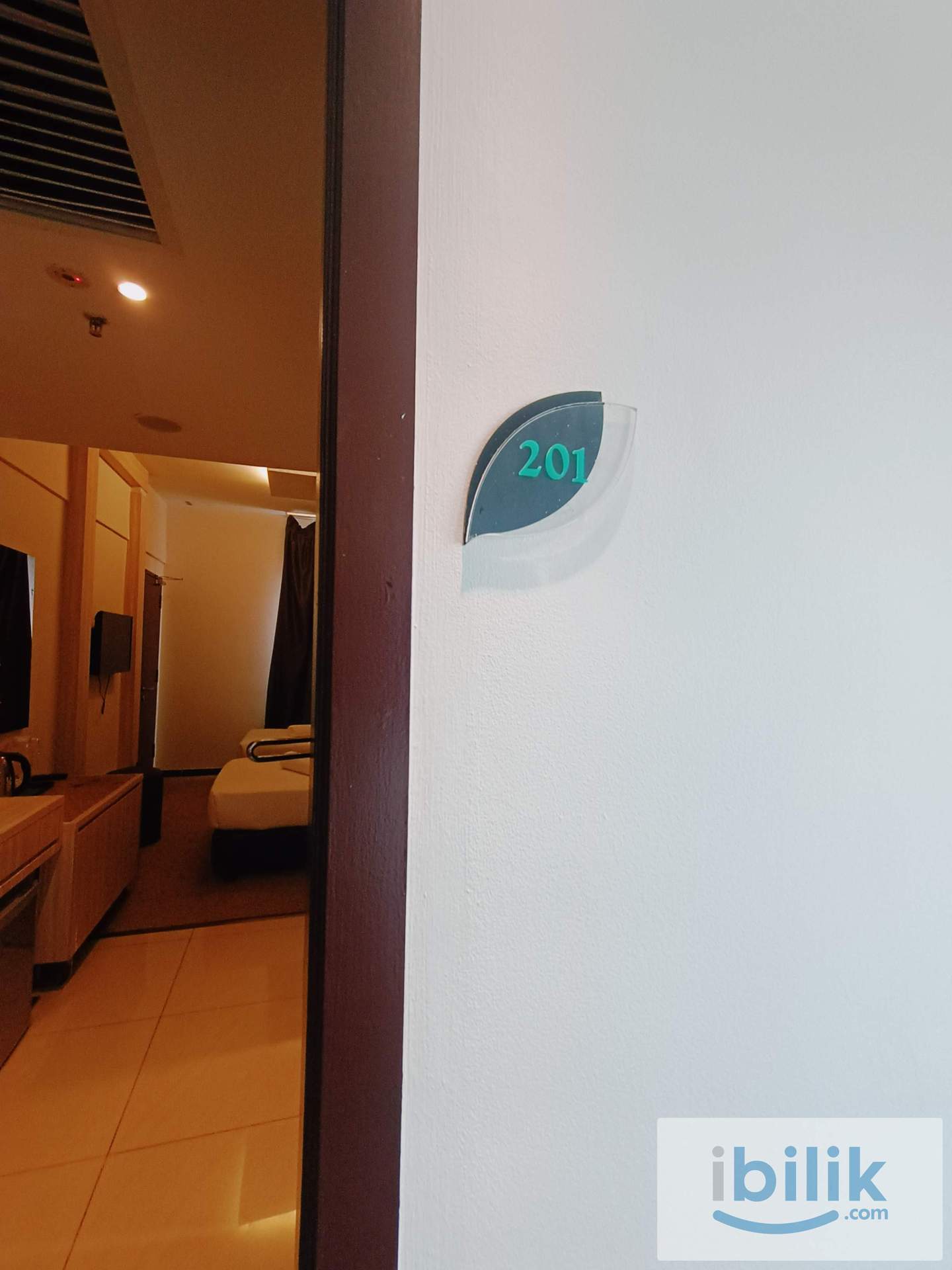 HOTEL CONCEPT MASTER ROOM - LOW RENT / ZERO DEPO - Image 2