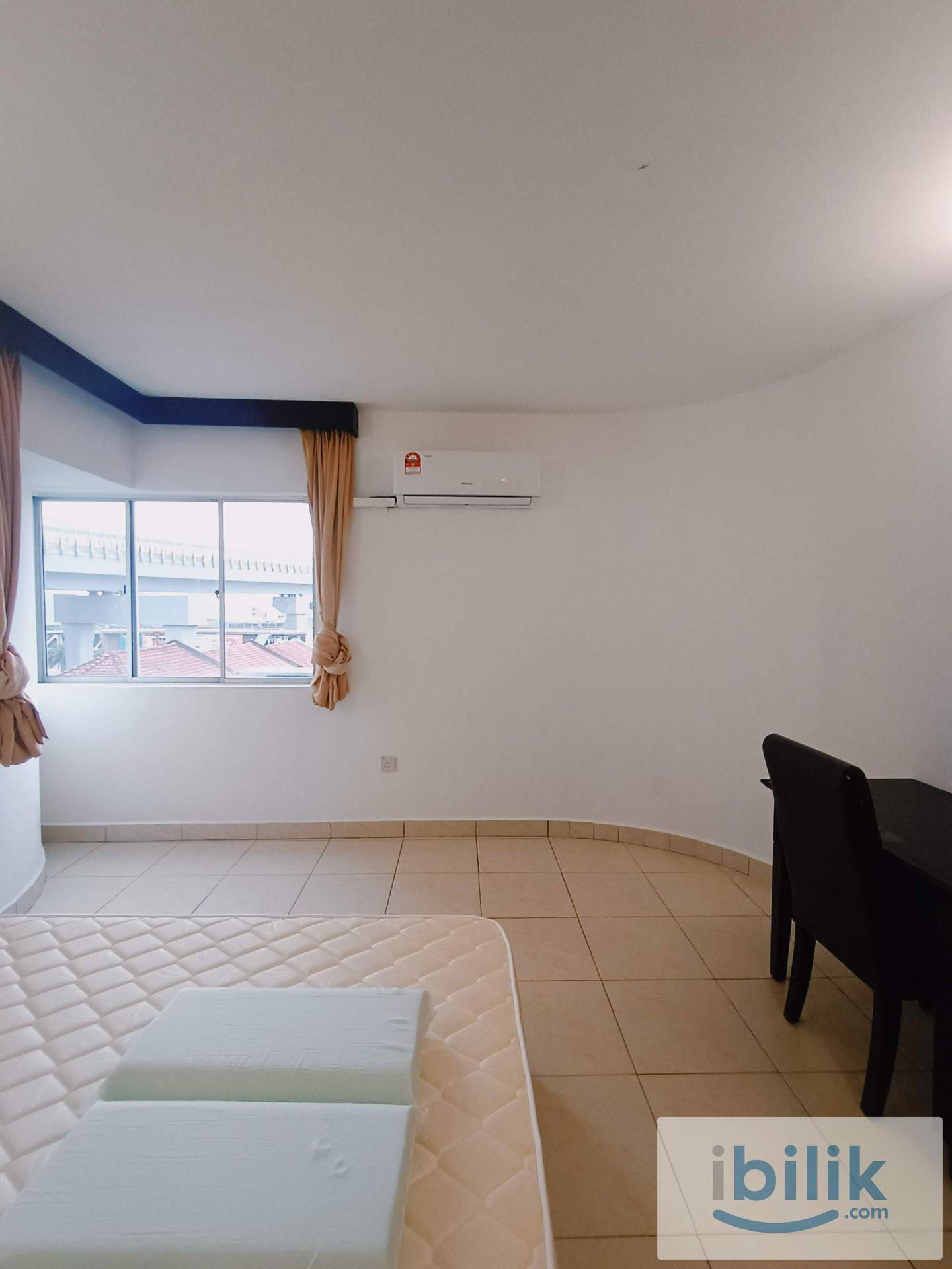 🏡 Dream Master Bedroom – Clean, Quiet & Fully Furnished - Image 5