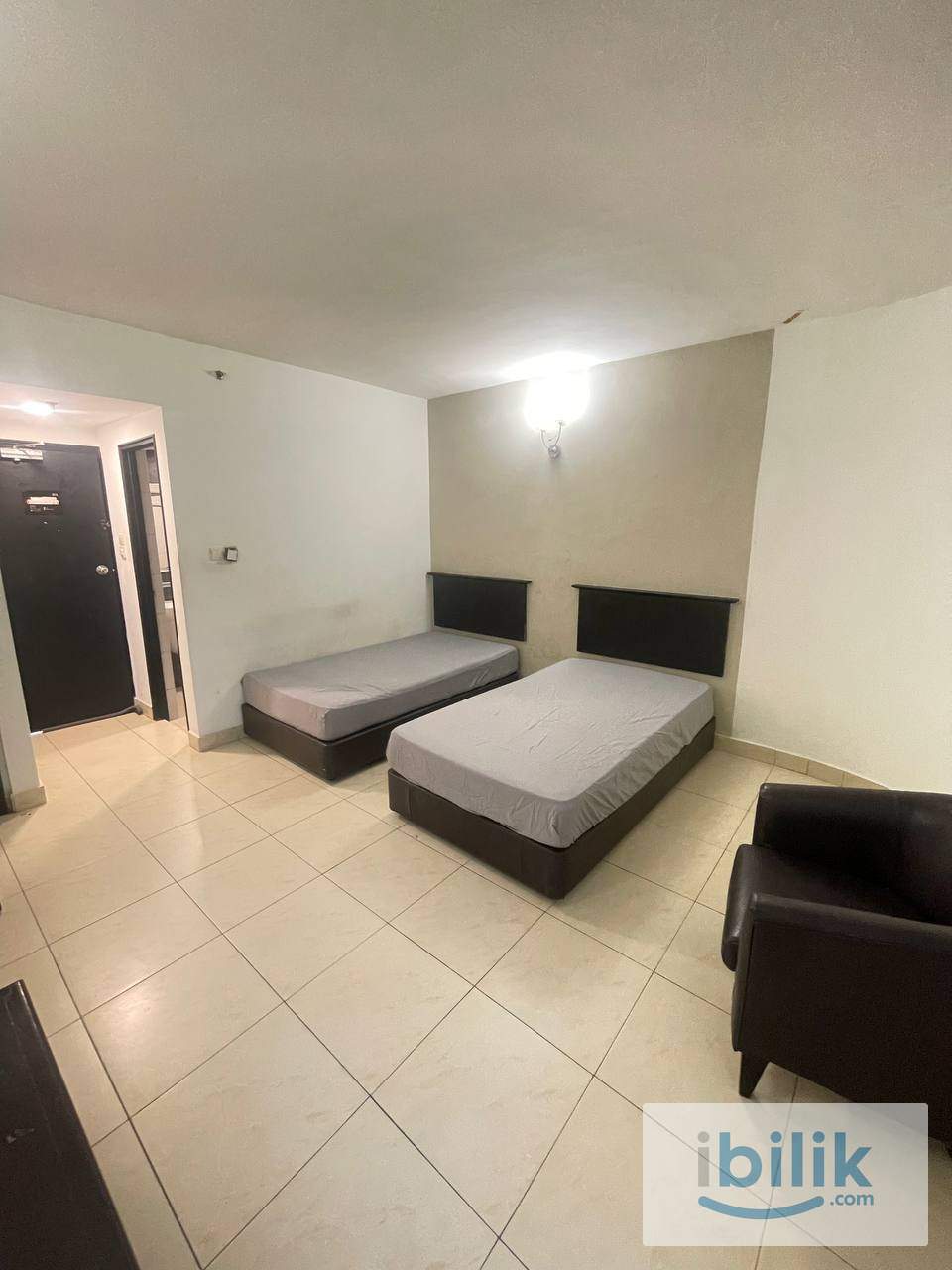 🚪 Just Bring Luggage! Master Room Ready - Image 2