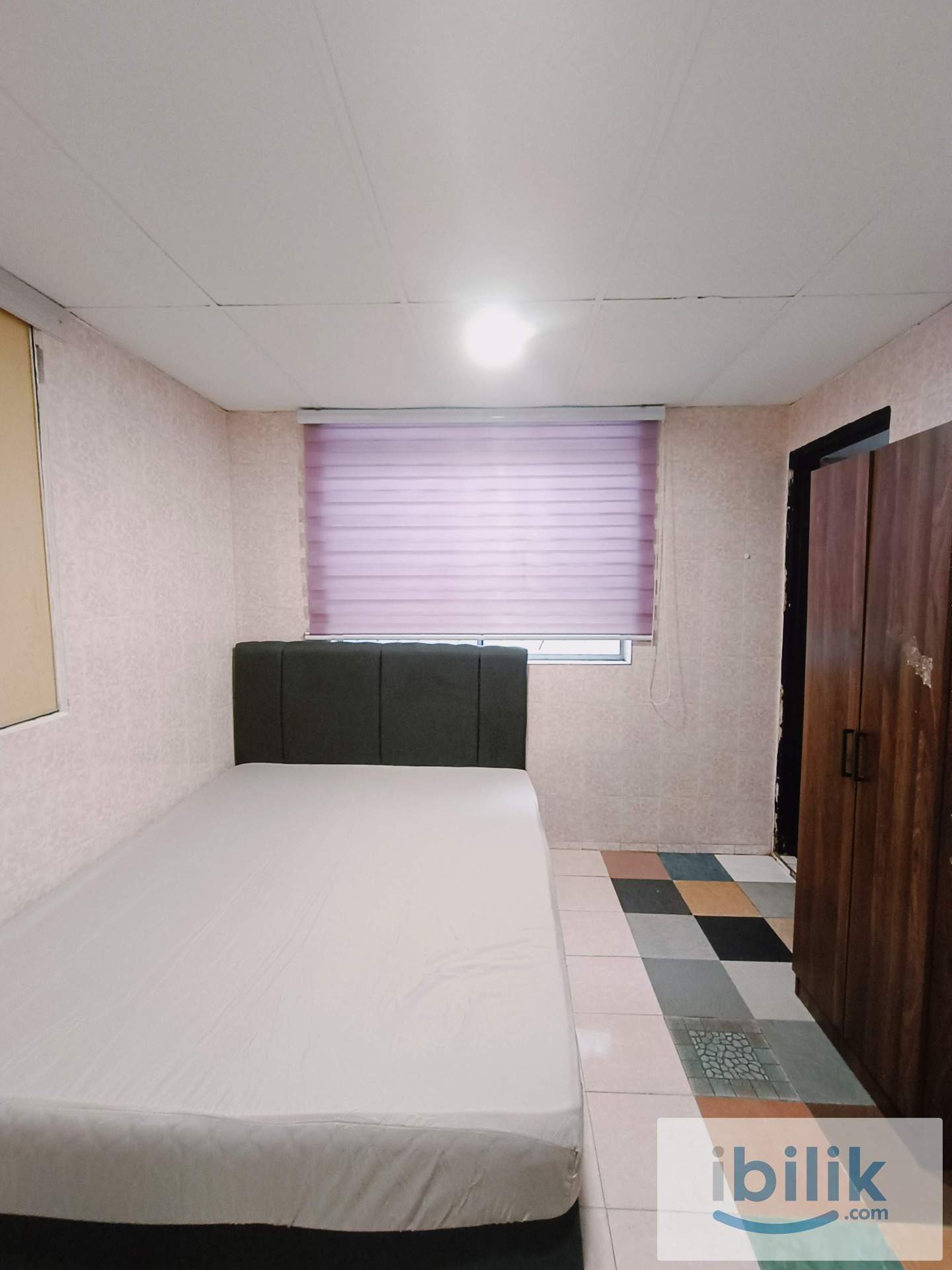 Big room. Private bathroom. Good vibes only ✨ - Image 2