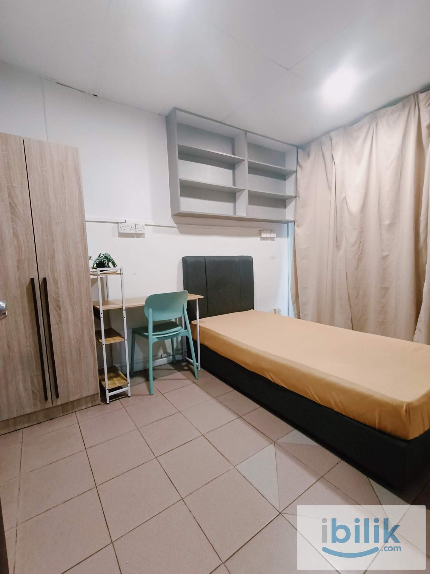 🔥 HOT UNIT! Master Bedroom Available Now Private space, cozy vibes & fully furnished. First come, first served! - Image 1