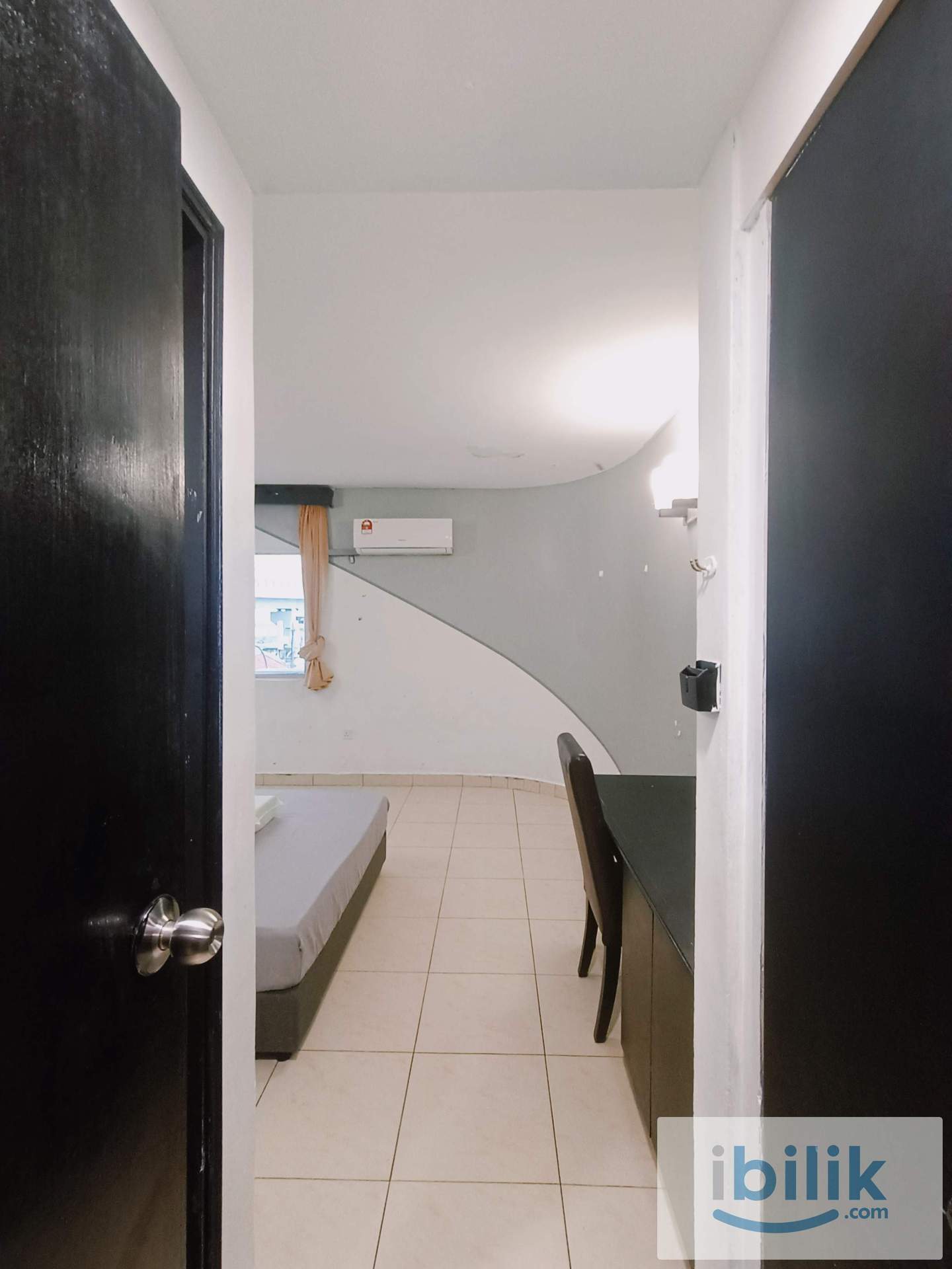 🚆 Convenient Location, Comfortable Lifestyle - Image 1