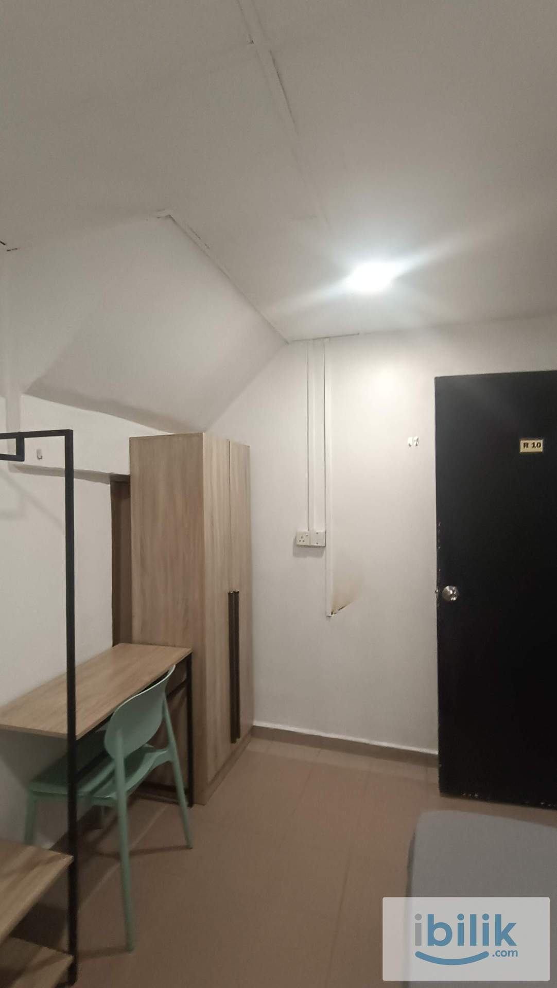 Simple, Clean & Functional Living Space - Image 3