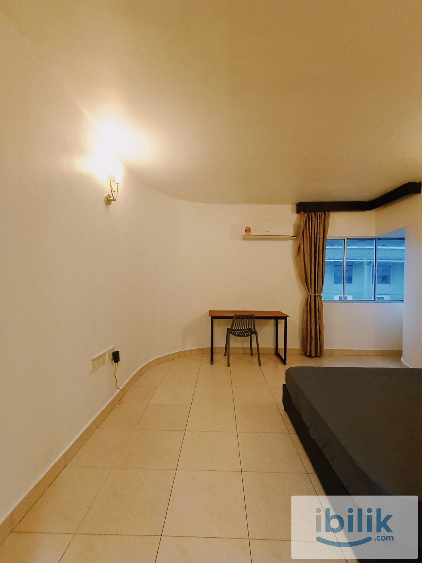 Cozy Rental Space with Easy Access to Nearby Amenities - Image 1