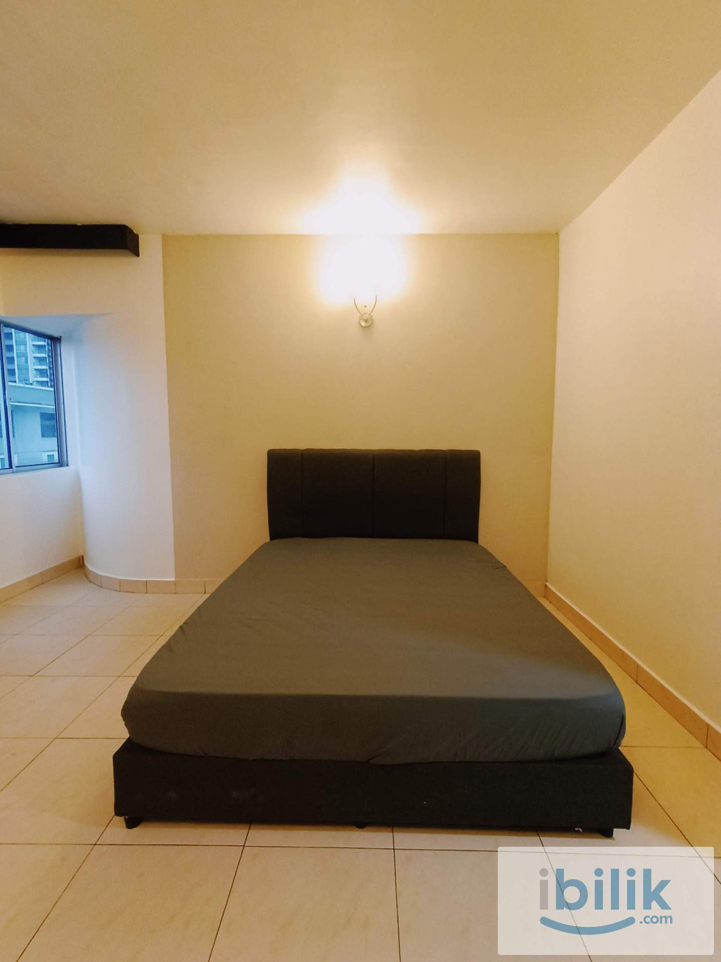 Cozy Rental Space with Easy Access to Nearby Amenities - Image 4