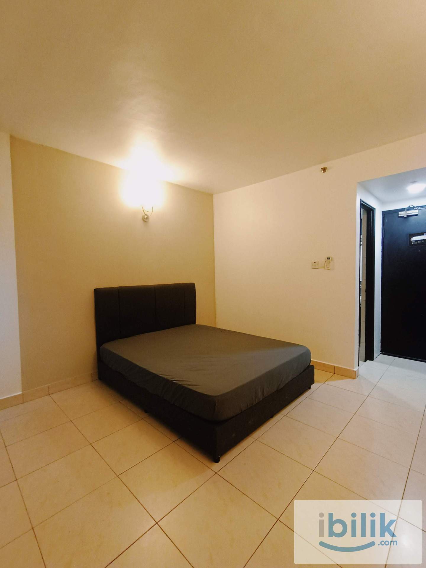 Cozy Rental Space with Easy Access to Nearby Amenities - Image 10