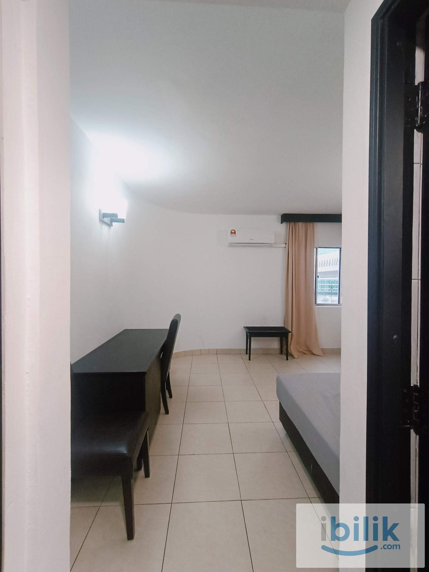🚆 Convenient Location, Comfortable Lifestyle - Image 1