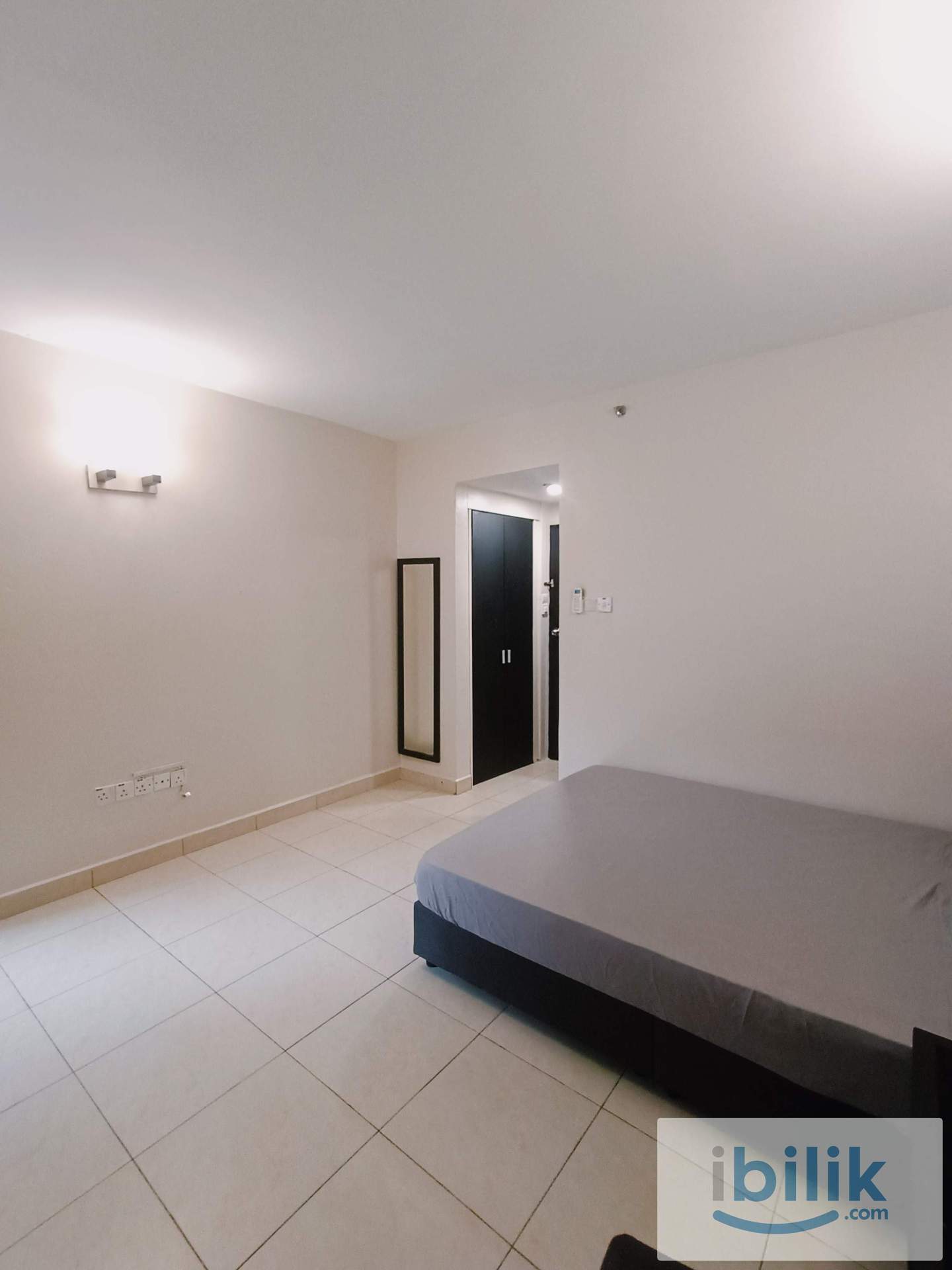 🛏️ Fully Furnished Room | Private Bathroom | Great Location - Image 7