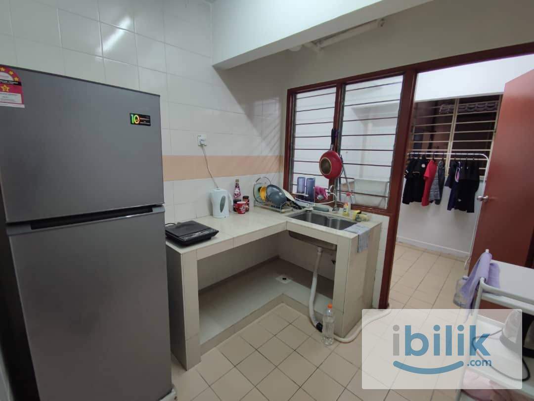Subang Bestari🔅LOW DEPOSIT🔅Cozy Single Aircond Room For Rent 有房出租🔅𝕀ℕℂ𝕃𝕌𝕊𝕀𝕍𝔼 𝕌𝕥𝕚𝕝𝕚𝕥𝕚𝕖𝕤 𝔹𝕚𝕝𝕝𝕤 & 𝕎𝕀𝔽𝕀🔅 - Image 3