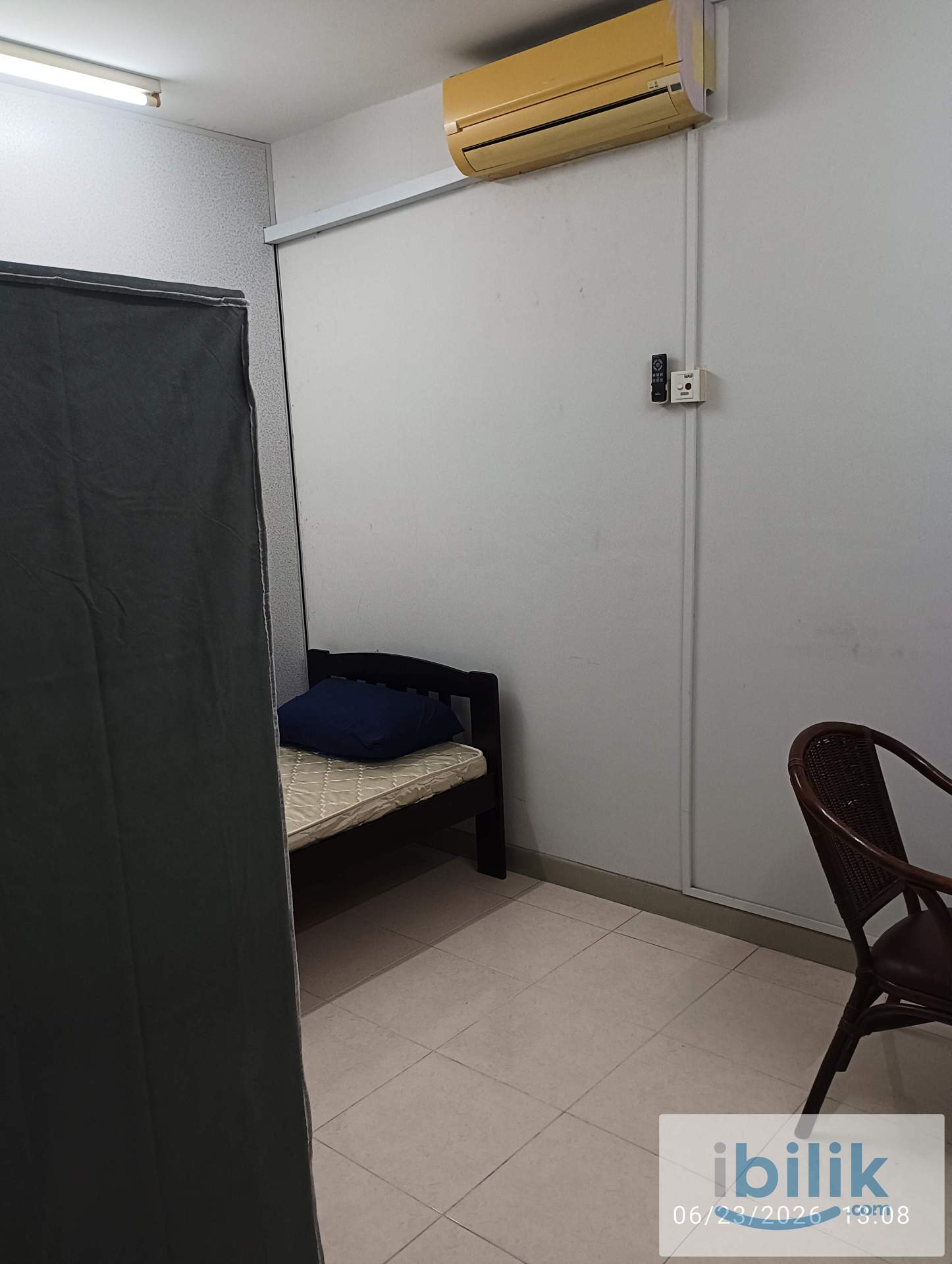 Middle room - Image 9