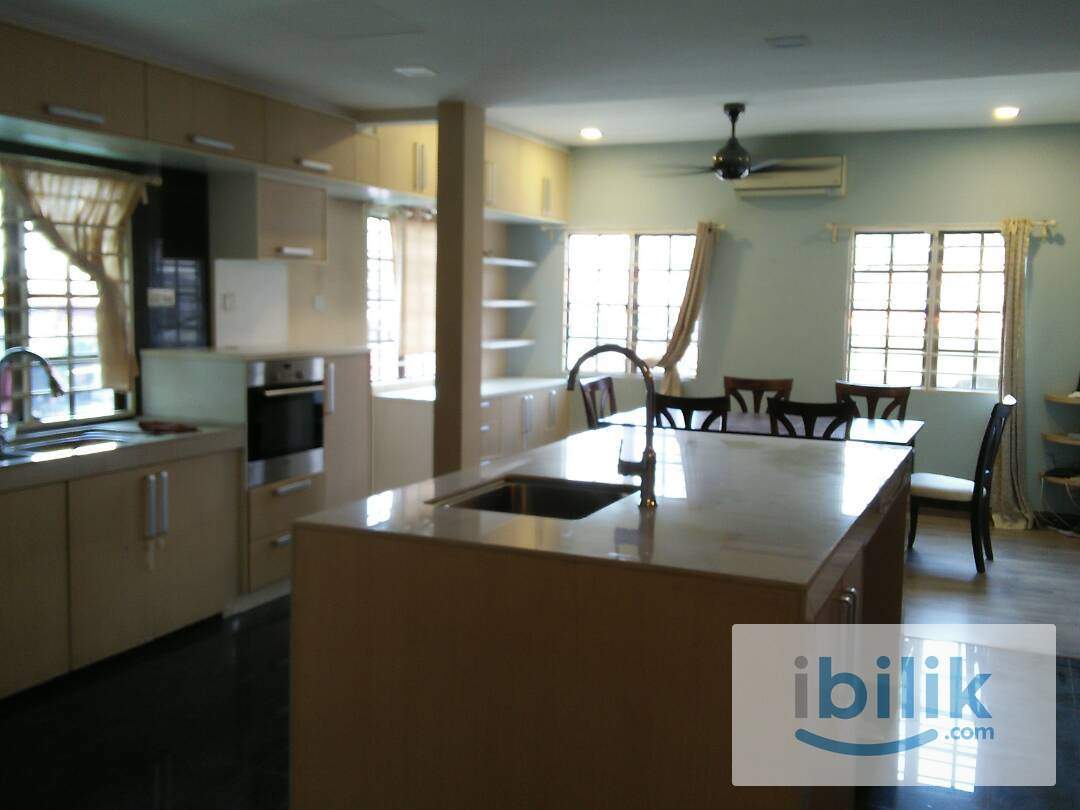 Landed House to Let at Happy Garden - Image 5