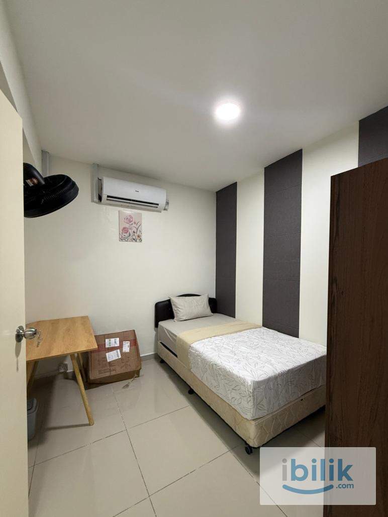 Middle room - Image 4