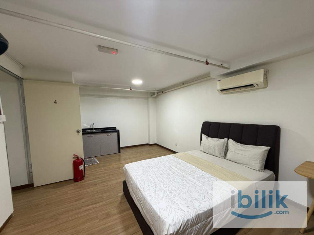 **Brand New Renovated Studio | Move-In Ready** - Image 1