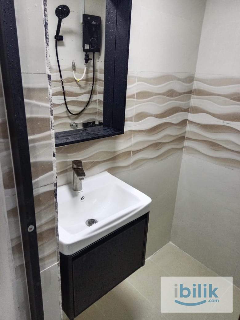 **Brand New Renovated Studio | Move-In Ready** - Image 3
