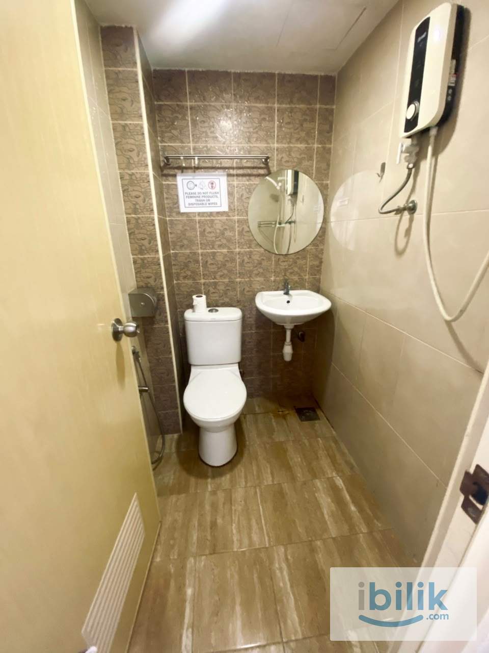 🏡🧳Ready To Move In Cozy Master Room Near Hang Tuah Station🚆 - Image 3