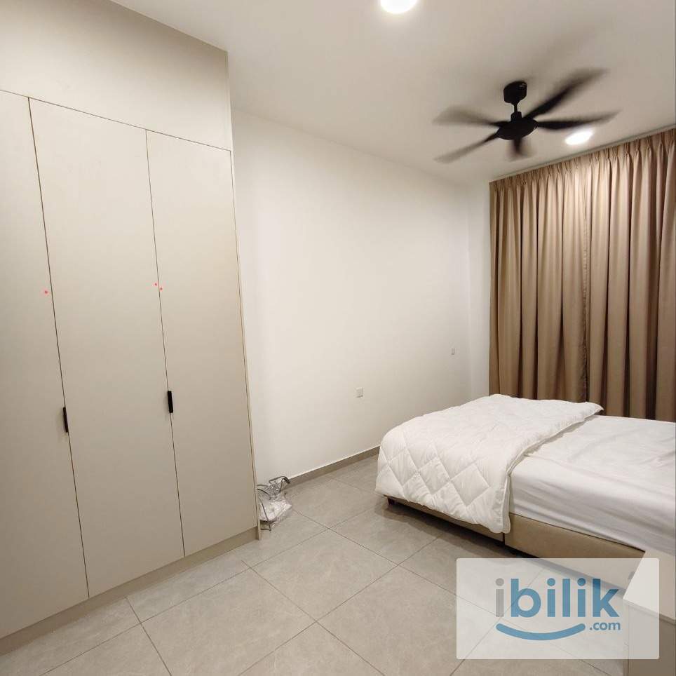 Master room for rent - Image 1