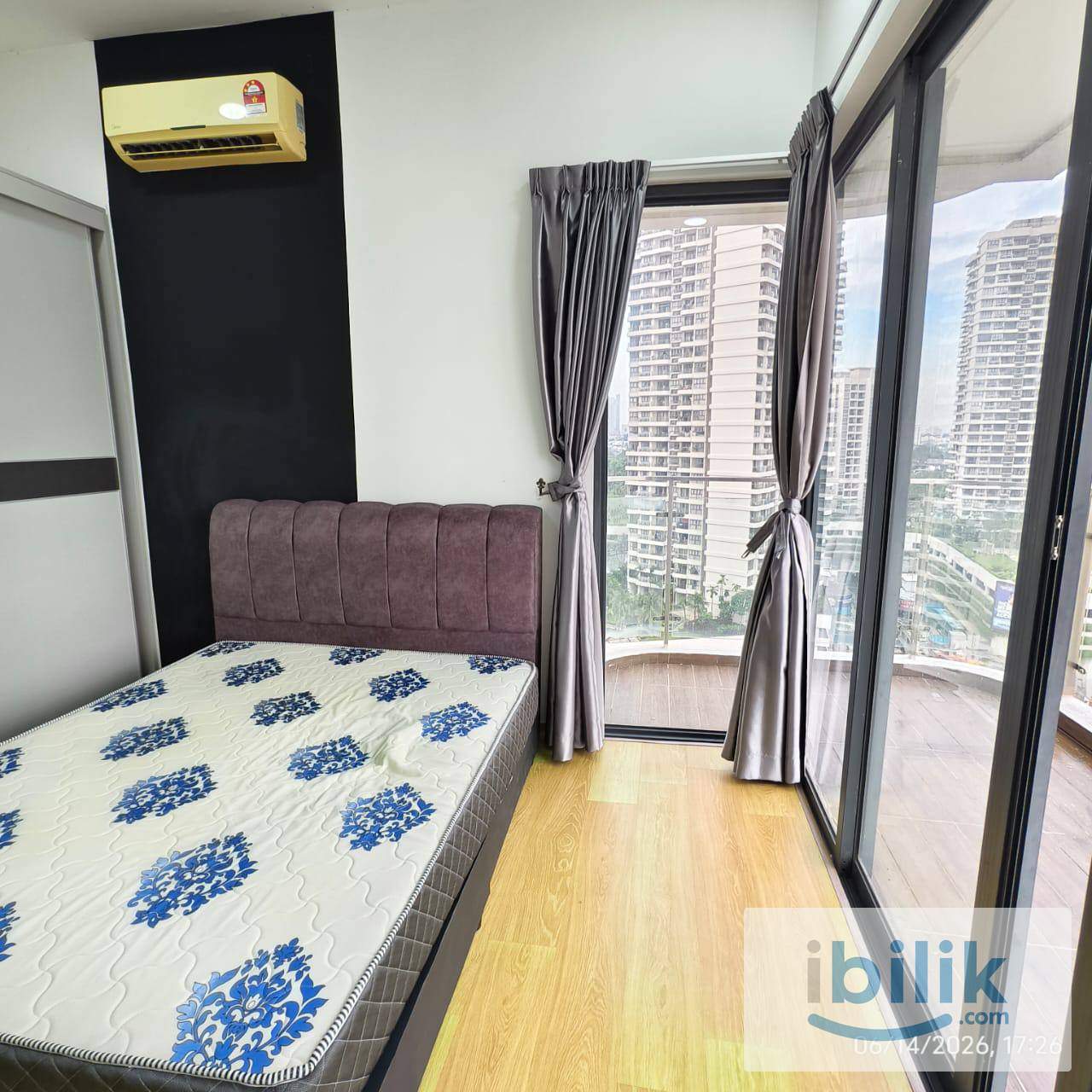 Near CIQ Balcony Room  - Image 4