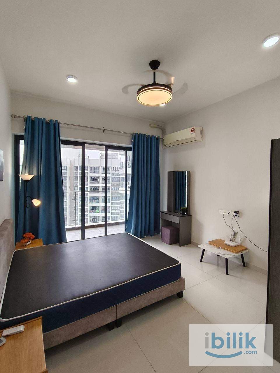 Near CIQ Balcony Room  - Image 2