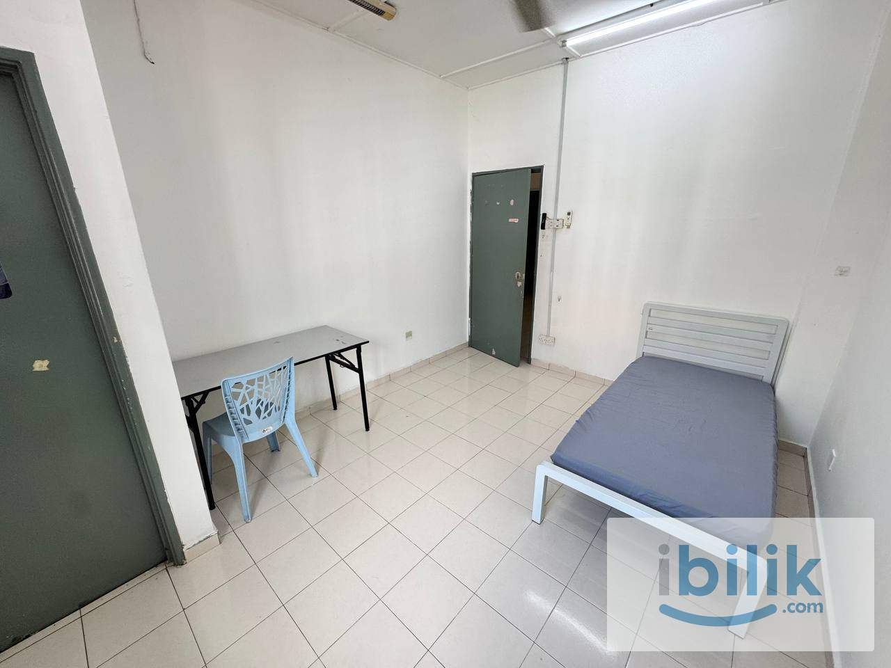 [🌟LIMITED OFFER🌟] Klang Middle Room | Fully Furnished | Near LRT | Wifi And Aircond Available - Image 2