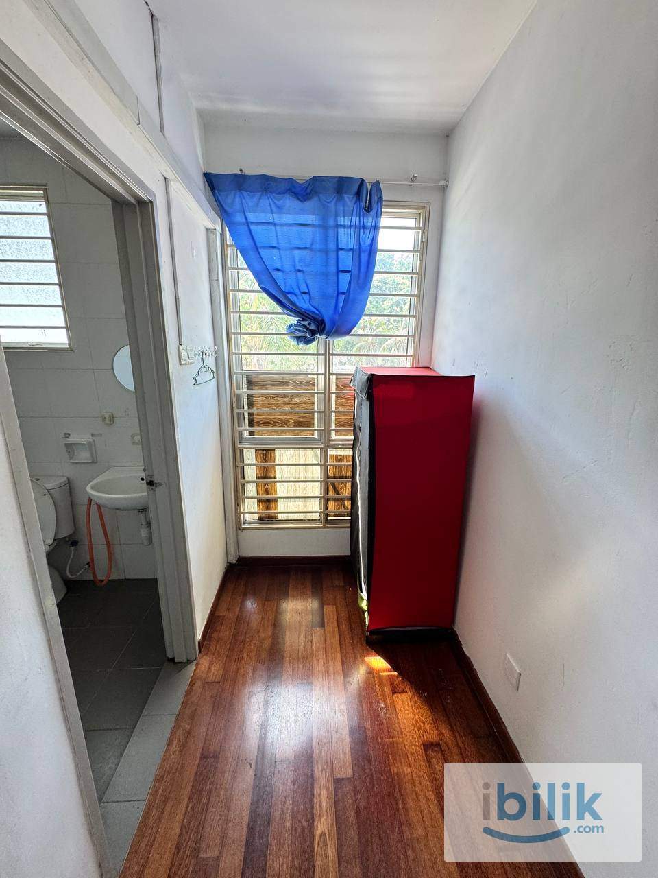 [🔥GOOD VALUE] Klang Middle Room | Fully Furnished | Near LRT | Wifi And Aircond Available - Image 6
