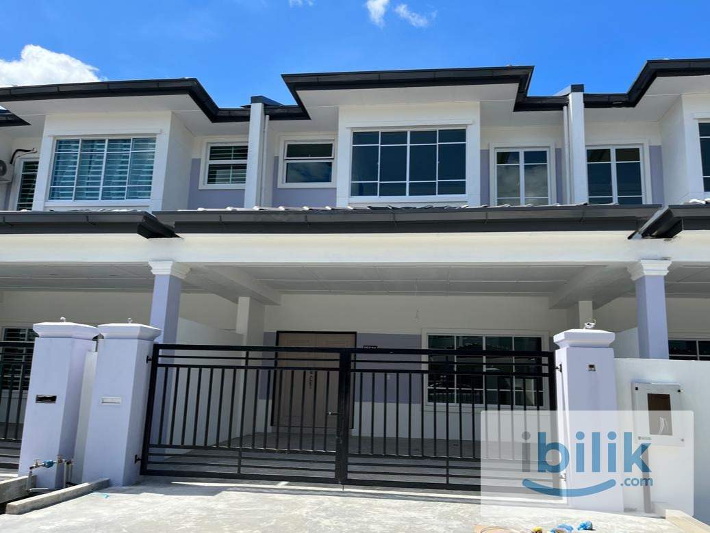 Room for Rent at Taman Berlian Samarahan - Image 1