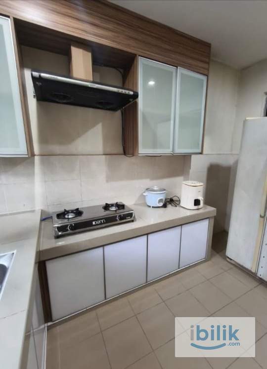 middle room - Image 2