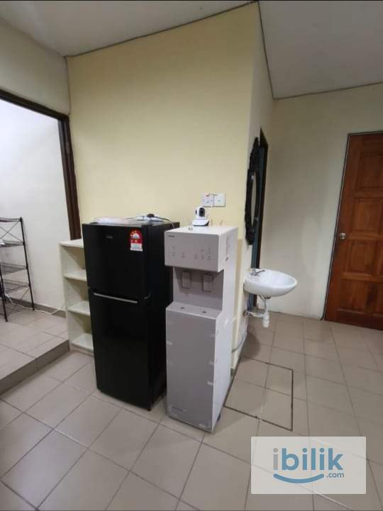 middle room - Image 3