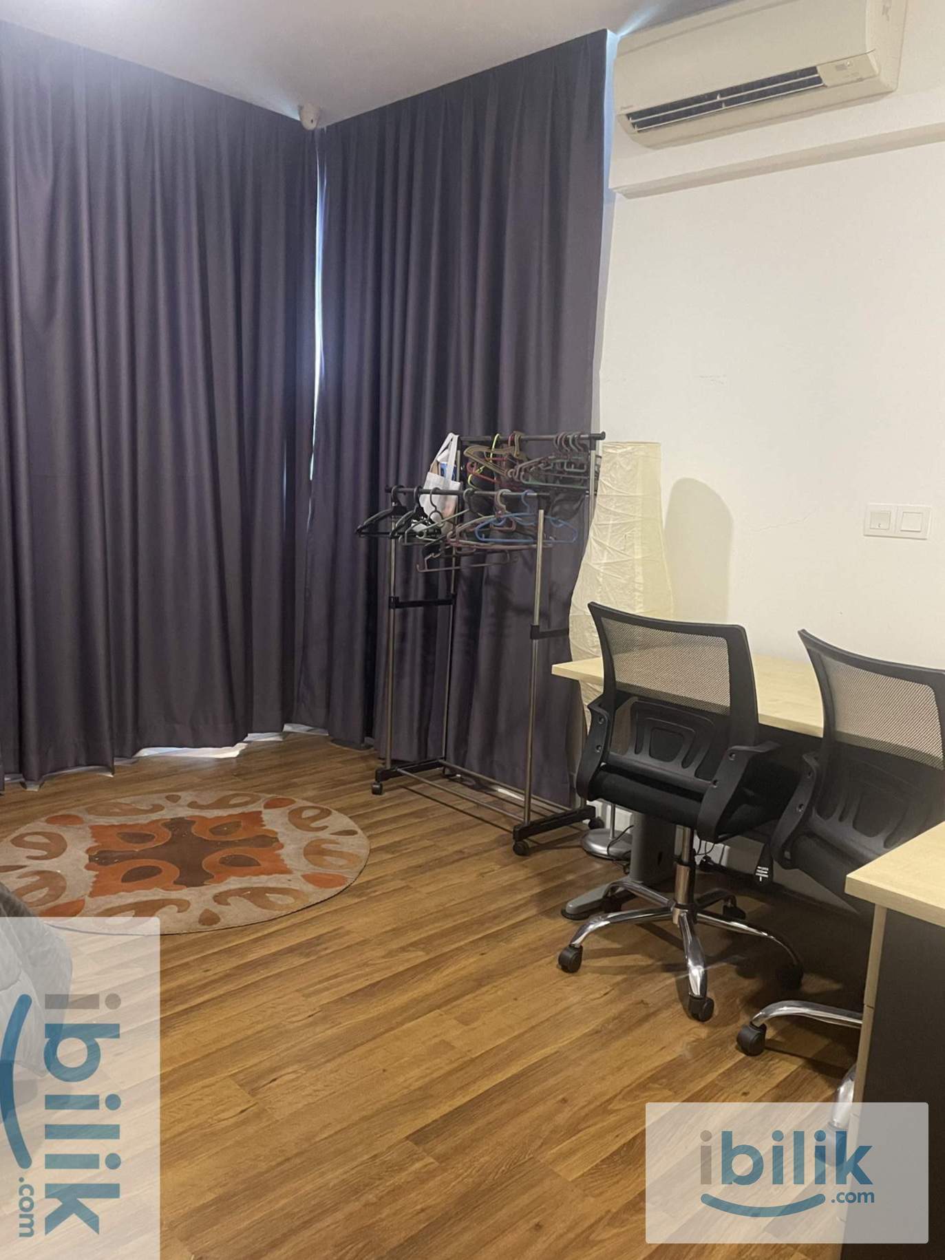 Medium Room with Private Bathroom – Mercu Summer Suites (KLCC) - Image 7
