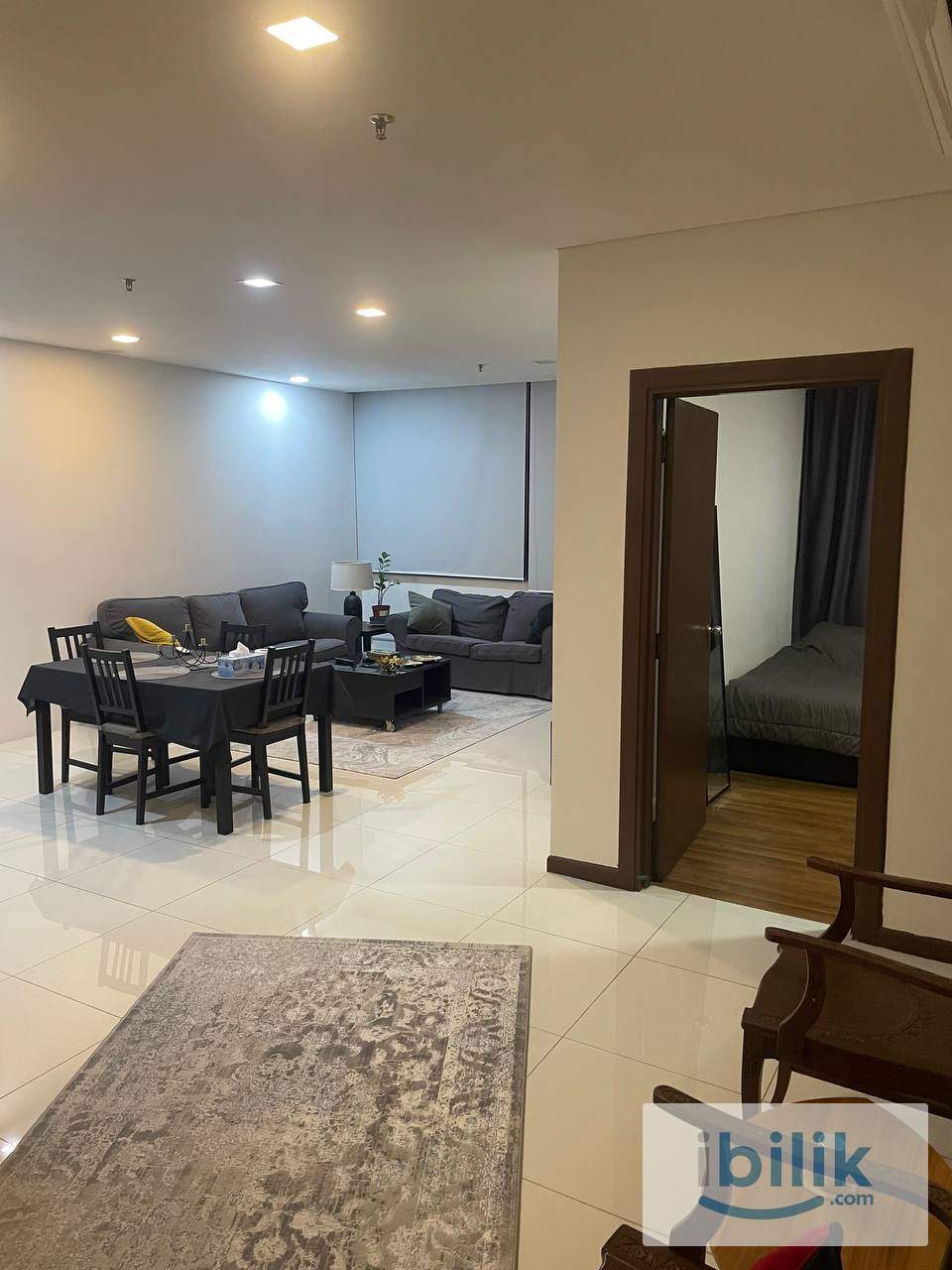 Medium Room with Private Bathroom – Mercu Summer Suites (KLCC) - Image 8