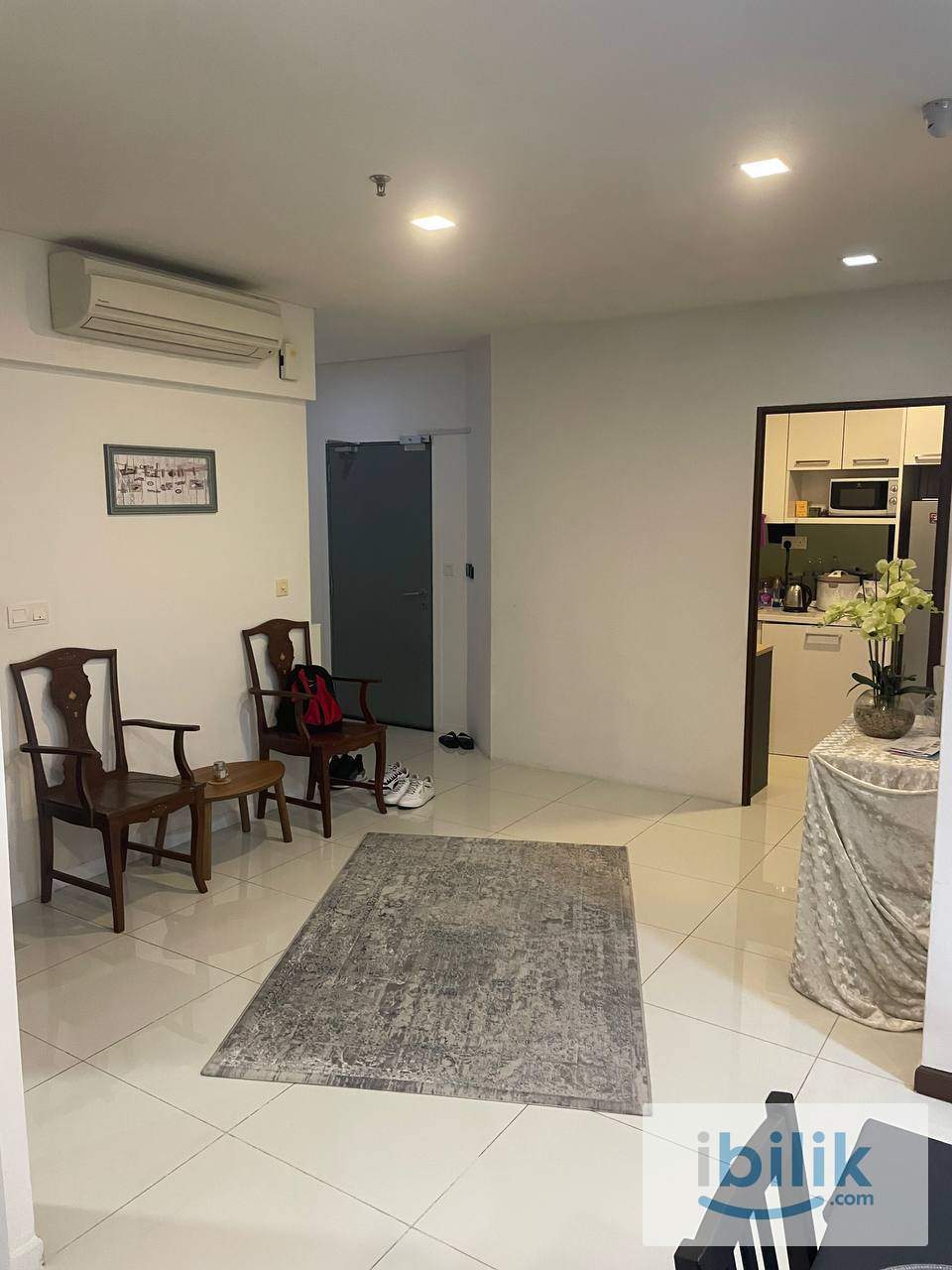 Medium Room with Private Bathroom – Mercu Summer Suites (KLCC) - Image 10