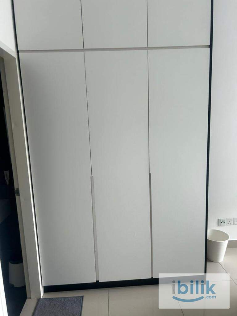 🏡 Spacious Master Room @ Lavile Residence 🚿 Private Bathroom | Walk to Maluri MRT Station | Fully Furnished - Image 2