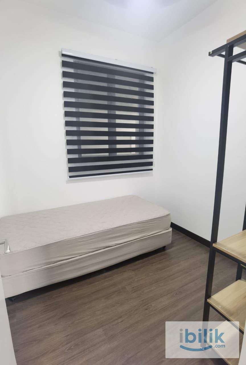 🏡 Affordable Single Room Near MRT Maluri 🚇 Stay @ Lavile Residence | Fully Furnished - Image 1